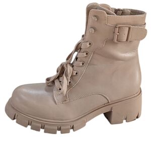 Mia, Thassie, Bone Color Lug Heel Combat Boots. Size 8